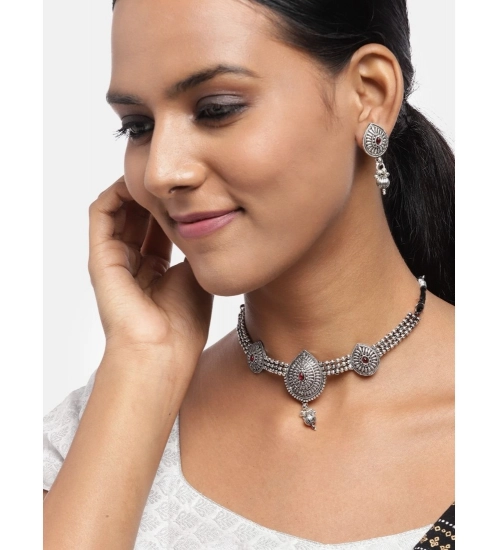 Women's Rose Gold Plated Alloy Necklace & Earings Set (Silver) Women's Rose Gold Plated Alloy Necklace & Earings Set (Silver)