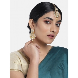 Generic Women's Rose Gold Plated Alloy Kundan Earrings & Mangtikka (White)