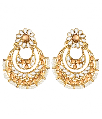 Women's Rose Gold Plated Alloy Kundan Earrings &amp; Mangtikka (White &amp; Gold)