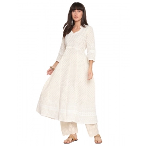 Generic Women's Casual 3/4th Sleeve Embroidered Cotton Kurti (Cream)
