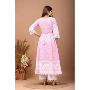 Generic Women's Casual 3/4th Sleeve Embroidered Cotton Kurti Set (Pink)
