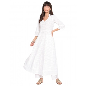 Generic Women's Casual 3/4th Sleeve Embroidered Cotton Kurti (White)