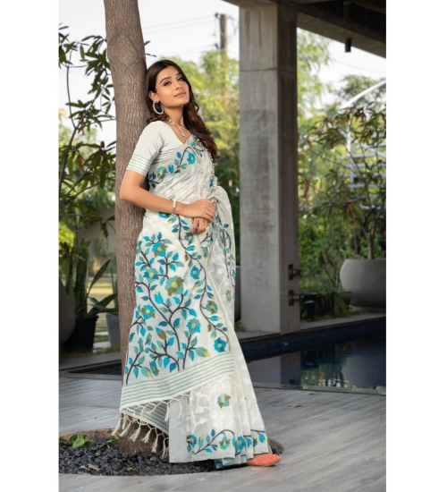 Women's Cotton Printed Saree With Unstitched Blouse (White, 5-6 Mtrs)