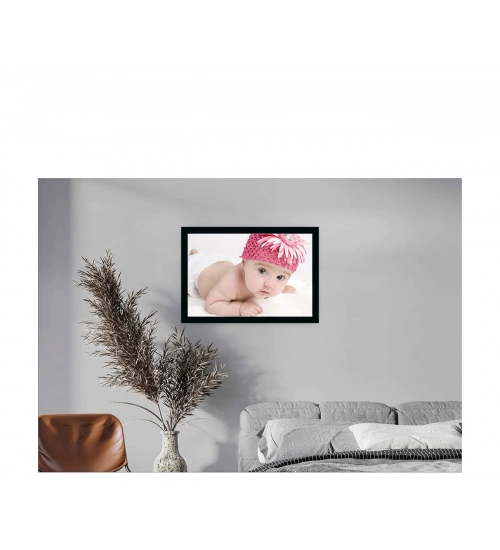 Baby Photo Painting with Synthetic Photo Frame (Multicolor)