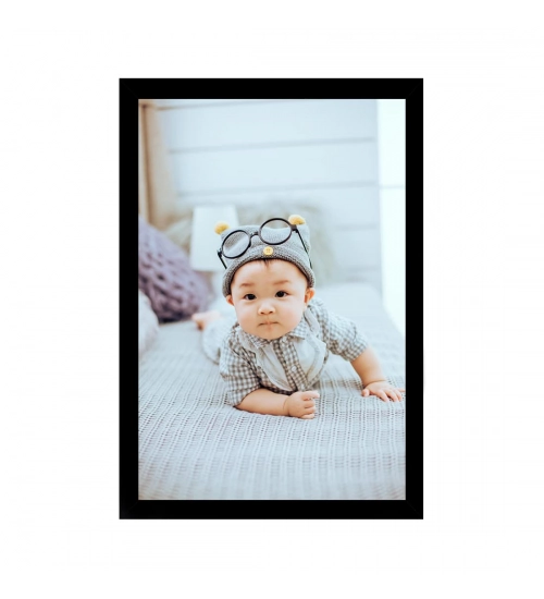 Baby Photo Painting with Synthetic Photo Frame (Multicolor)