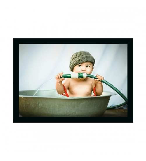 Baby Photo Painting with Synthetic Photo Frame (Multicolor)