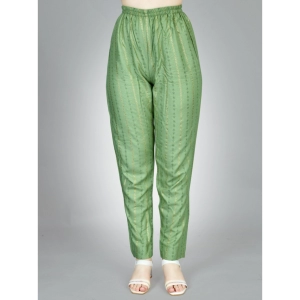 Generic Women's Casual 3-4 th Sleeve Embroidery Rayon Kurti Pant Set (Light Green)