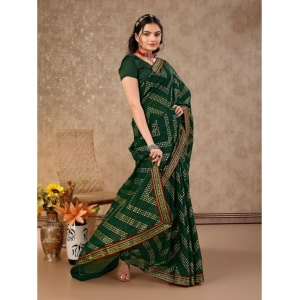 Generic Women's Zomto Zig Zag Saree With Unstitched Blouse (Green, 5-6 Mtrs)