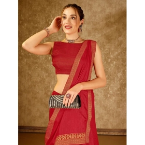 Generic Women's Vichitra Plain Saree With Unstitched Blouse (Red, 5-6 Mtrs)