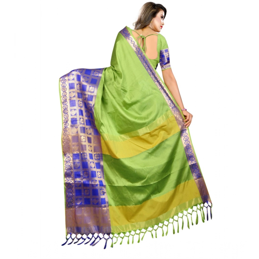 Women's Jacquard Woven Saree With Unstitched Blouse 5.5Mtr (Green) Women's Jacquard Woven Saree With Unstitched Blouse 5.5Mtr (Green)