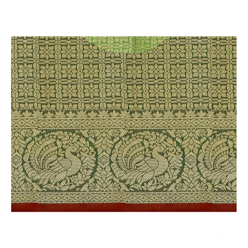 Women's Jacquard Woven Saree With Unstitched Blouse 5.5Mtr (Red) Women's Jacquard Woven Saree With Unstitched Blouse 5.5Mtr (Red)