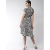 Dropship Women's Polyester Animal Print Short Sleeve Knee-Length Dress (Black - White)
