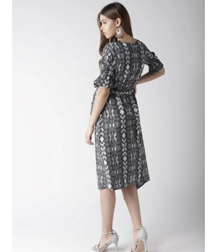 Women's Polyester Animal Print Short Sleeve Knee-Length Dress (Black - White)