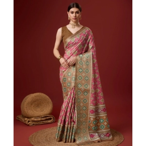 Generic Women's Cotton Printed Saree With Unstitched Blouse 5.5Mtr (Pink)