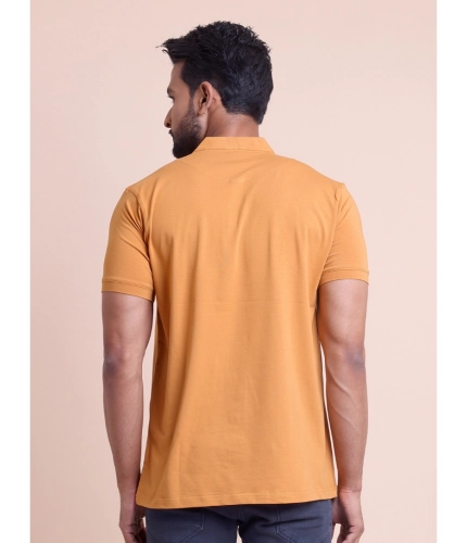 Men's Casual Cotton Solid Half Sleeve Mandarin Collar T-Shirt (Brown)