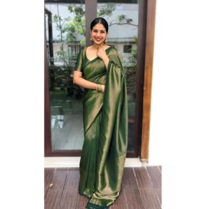 Generic Women's Banarasi Silk Woven Saree With Unstitched Blouse 5.5Mtr (Green)
