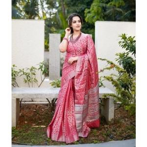 Generic Women's Banarasi Silk Woven Saree With Unstitched Blouse 5.5Mtr (Pink)