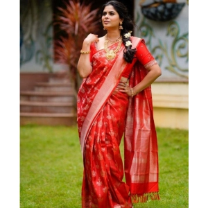Generic Women's Banarasi Silk Woven Saree With Unstitched Blouse 5.5Mtr (Red)