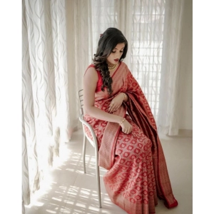 Generic Women's Banarasi Silk Woven Saree With Unstitched Blouse 5.5Mtr (Red)