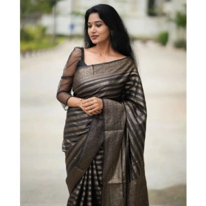 Generic Women's Banarasi Silk Woven Saree With Unstitched Blouse 5.5Mtr (Black)