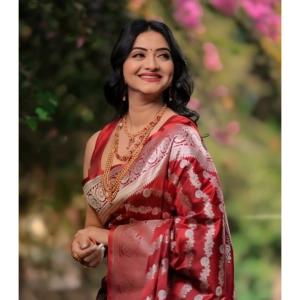 Generic Women's Banarasi Silk Woven Saree With Unstitched Blouse 5.5Mtr (Red)