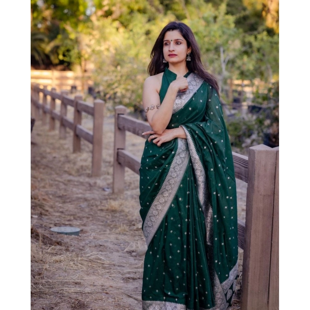 Generic Women's Banarasi Silk Woven Saree With Unstitched Blouse 5.5Mtr (Green)