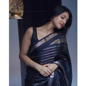 Generic Women's Banarasi Silk Woven Saree With Unstitched Blouse 5.5Mtr (Black)