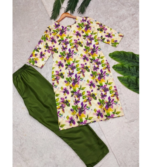 Women's Rayon Printed Round Neck 3-4th Sleeve Kurti With Pant Set (Green)