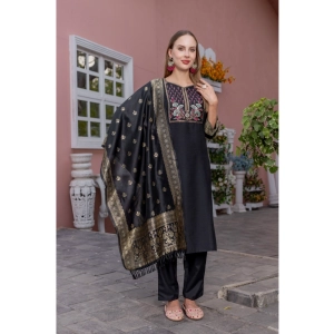 Generic Women's Rayon Printed Round Neck Kurti with Pant and Dupatta Set (Black)