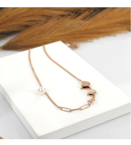 Women's Stainless Steel Butterfly Pendent Delicate Chain (Gold Plated) Women's Stainless Steel Butterfly Pendent Delicate Chain (Gold Plated)