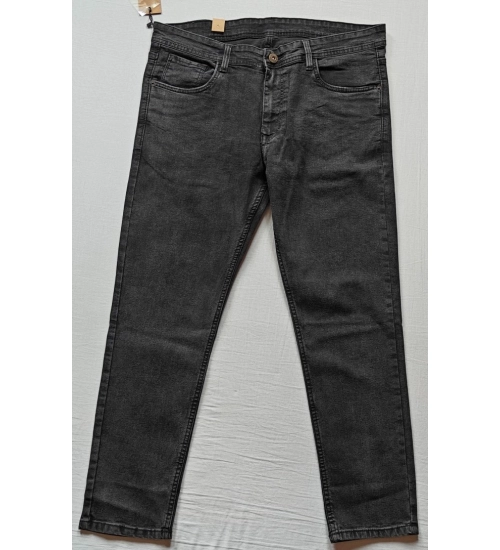 Men's Cotton Blended Solid Tapered Jeans (Grey)