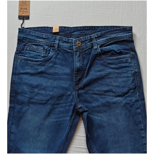 Generic Men's Cotton Blended Solid Tapered Jeans (Blue)