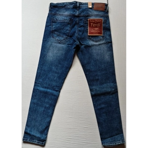 Generic Men's Cotton Blended Solid Tapered Jeans (Blue)