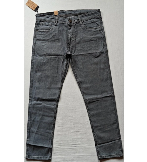 Men's Cotton Blended Solid Tapered Jeans (Grey)