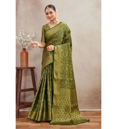 Women's Silk Blend Floral Printed Saree With Unstitched Blouse 5.5Mtr (Green)