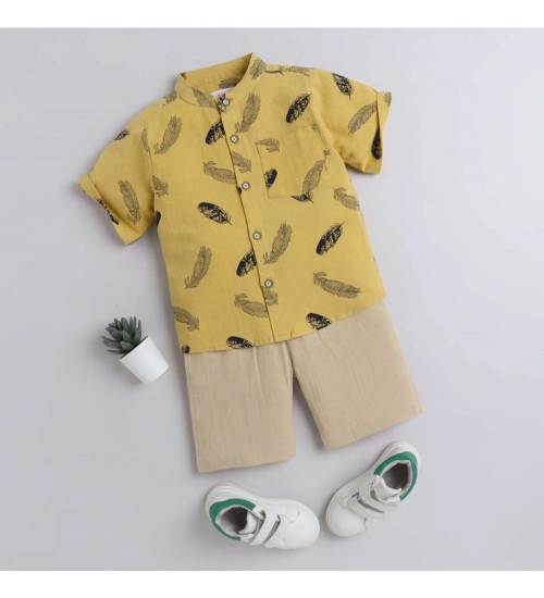 Boy's Cotton Blend Printed Short Sleeve Shirt and Shorts Set (Yellow)