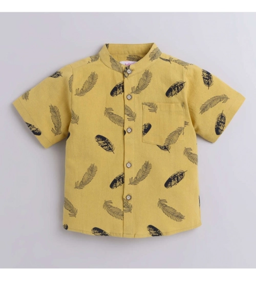 Boy's Cotton Blend Printed Short Sleeve Shirt and Shorts Set (Yellow)
