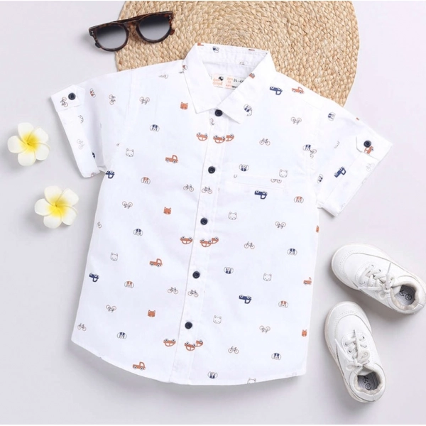 Dropship Boy's Cotton Blend Printed Short Sleeve Shirt (White)