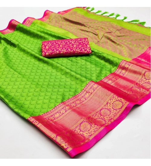 Women's Cotton Silk Floral Print Saree With Unstitched Blouse 5.5Mtr (Green)