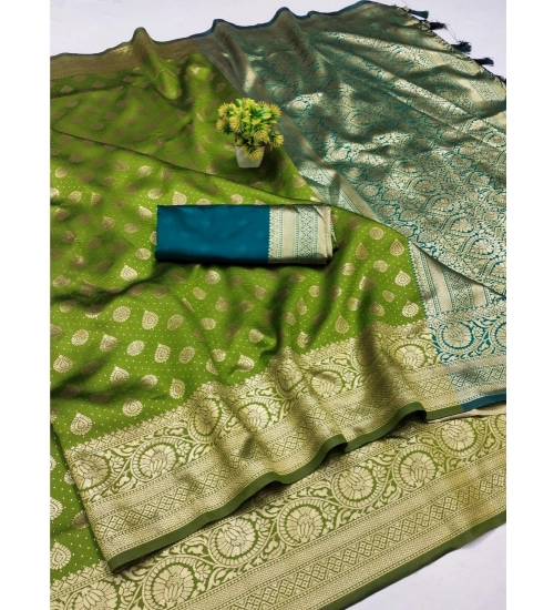 Women's Banarasi Silk Printed Saree With Unstitched Blouse 5.5Mtr (Green)