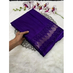 Women's Benny Crape Printed Saree With Unstitched Blouse 5.5Mtr (Purple)