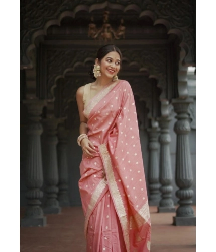 Women's Cotton Printed Saree With Unstitched Blouse 5.5Mtr (Peach) Women's Cotton Printed Saree With Unstitched Blouse 5.5Mtr (Peach)