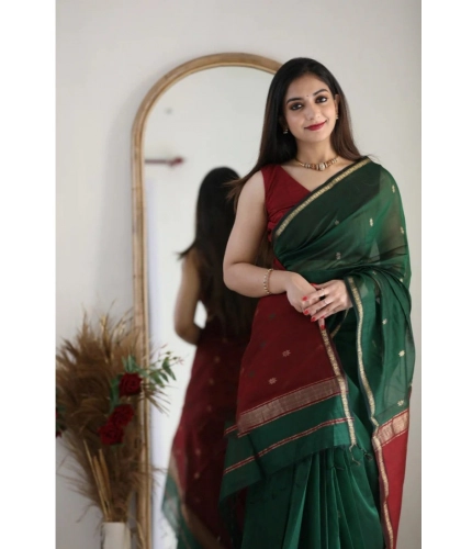 Women's Cotton Printed Saree With Unstitched Blouse 5.5Mtr (Dark Green) Women's Cotton Printed Saree With Unstitched Blouse 5.5Mtr (Dark Green)