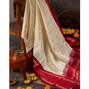 Generic Women's Silk Printed Saree With Unstitched Blouse 5.5Mtr (Off White)