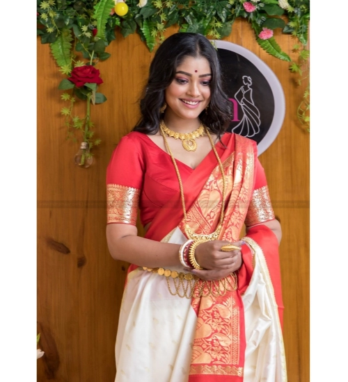 Women's Silk Printed Saree With Unstitched Blouse 5.5Mtr (White-Red)