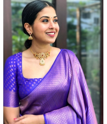 Women's Silk Printed Saree With Unstitched Blouse 5.5Mtr (Blue) Women's Silk Printed Saree With Unstitched Blouse 5.5Mtr (Blue)