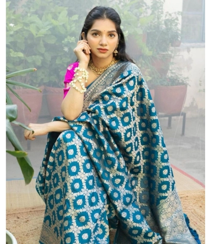 Women's Silk Printed Saree With Unstitched Blouse 5.5Mtr (Sky Blue) Women's Silk Printed Saree With Unstitched Blouse 5.5Mtr (Sky Blue)