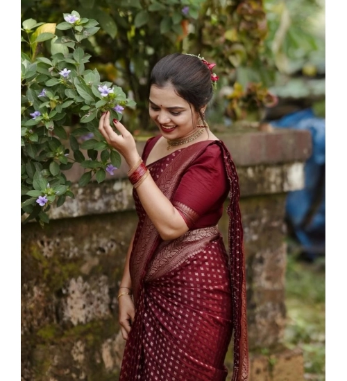Women's Silk Printed Saree With Unstitched Blouse 5.5Mtr (Maroon)