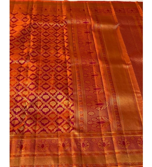 Women's Silk Printed Saree With Unstitched Blouse 5.5Mtr (Red)