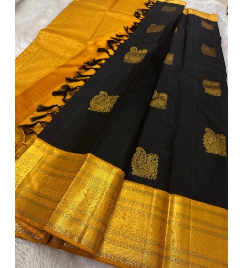 Women's Silk Printed Saree With Unstitched Blouse 5.5Mtr (Black) Women's Silk Printed Saree With Unstitched Blouse 5.5Mtr (Black)